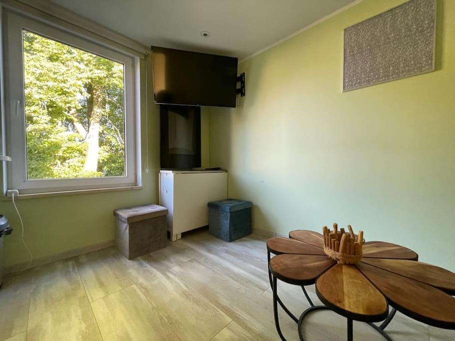 Prime 2Br/Ba Apt Next To Main Station & Olympic Center Лієпая Екстер'єр фото